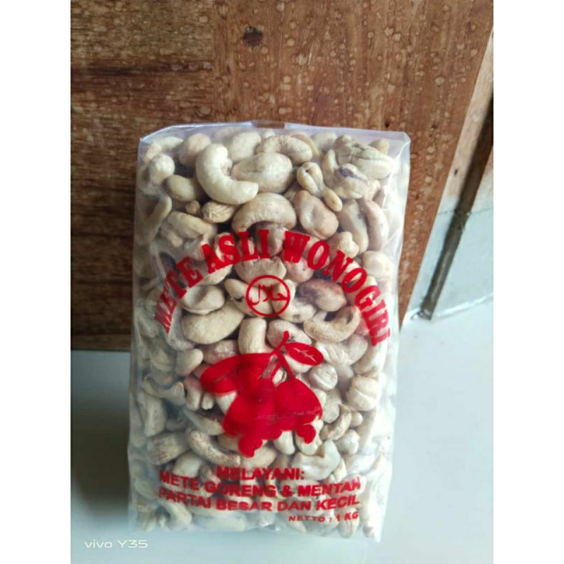 

Mete Import SK Supreme Mentah 1 KG