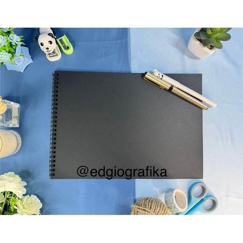 

SCRAP BOOK A4 HITAM / DAILY JOURNAL / PAPER KIT