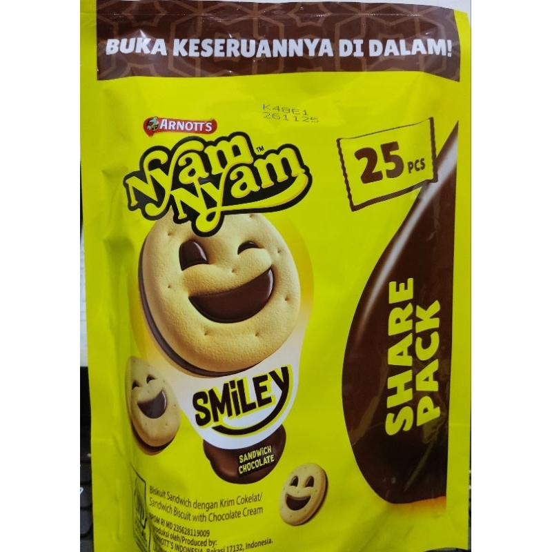 

Nyam Nyam Smiley Share Pack Isi 25's