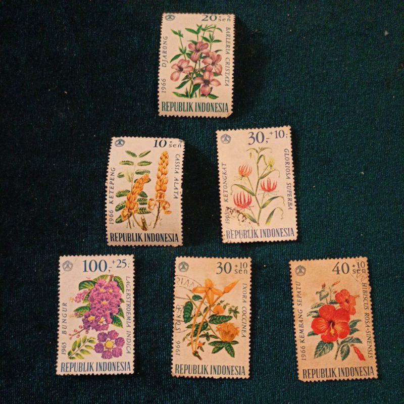 

Stamp Prangko, Republik Indonesia, Seri Edisi Bunga Flora,