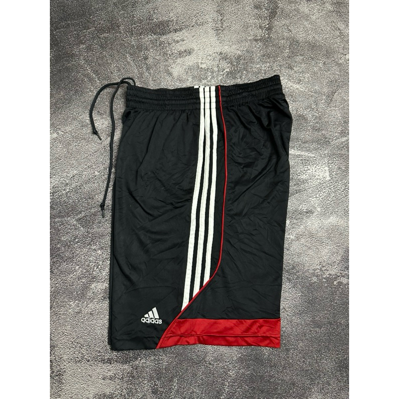 CELANA PENDEK ADIDAS SECOND