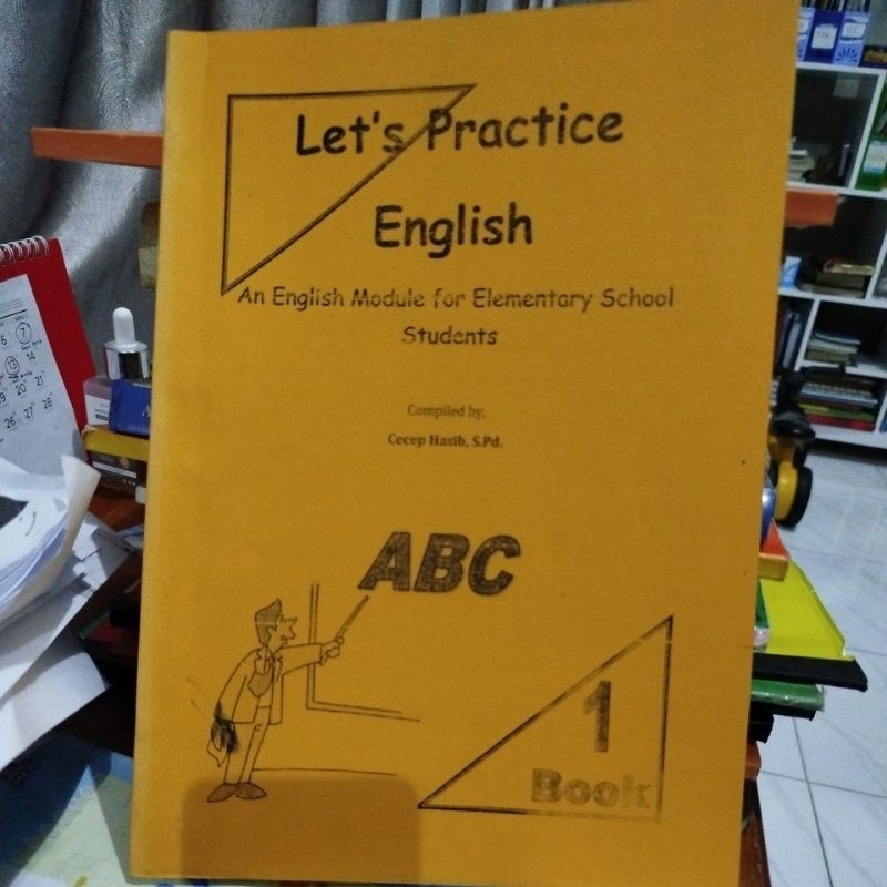 

Let's practice English