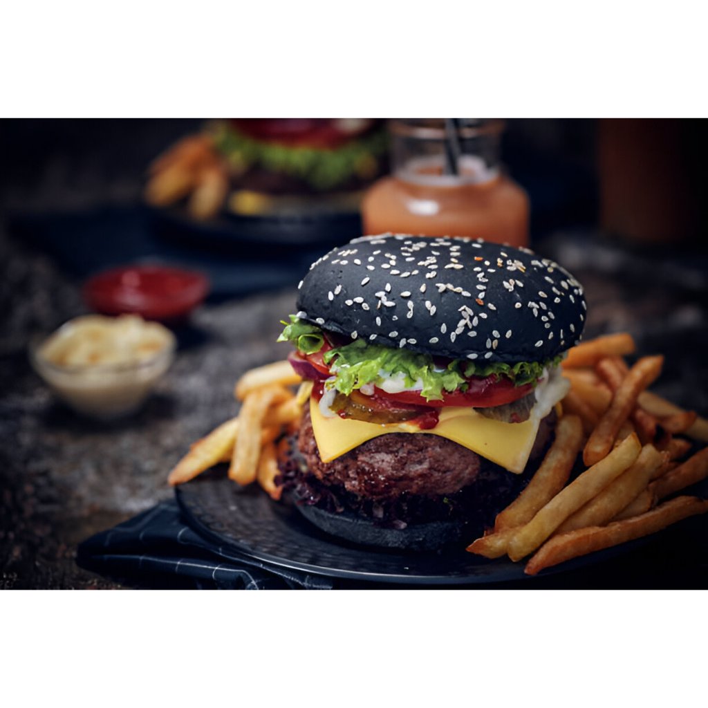 

Burger roti hitam + daging + kentang