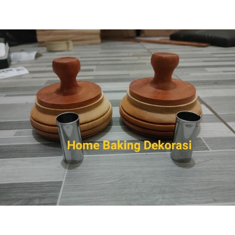 Cetakan Donat Kayu / Cetakan Kue Bomboloni / Alat Cetakan Donat