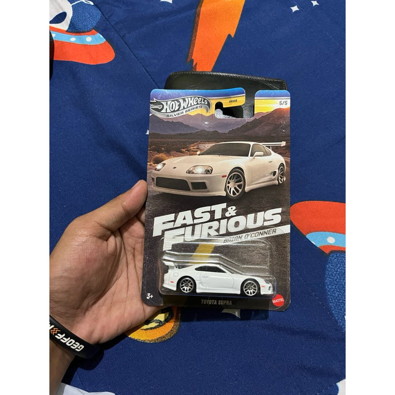 HW Ff supra putih
