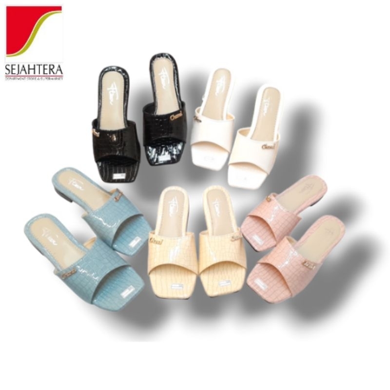 Sandal wanita model kulit sintetis tekstur ular