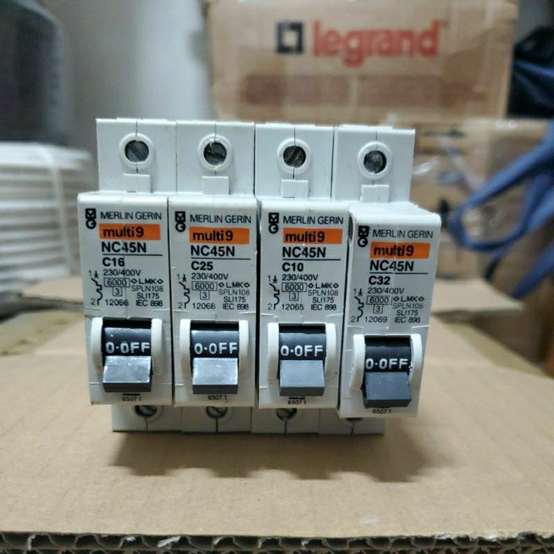 Merlin Gerin Multi9 NC45N 6a - 63A 230/400V / 6a, 10a, 16a, 20a, 25a, 32a, 40a, 50a, 63a/ mcb Merlin