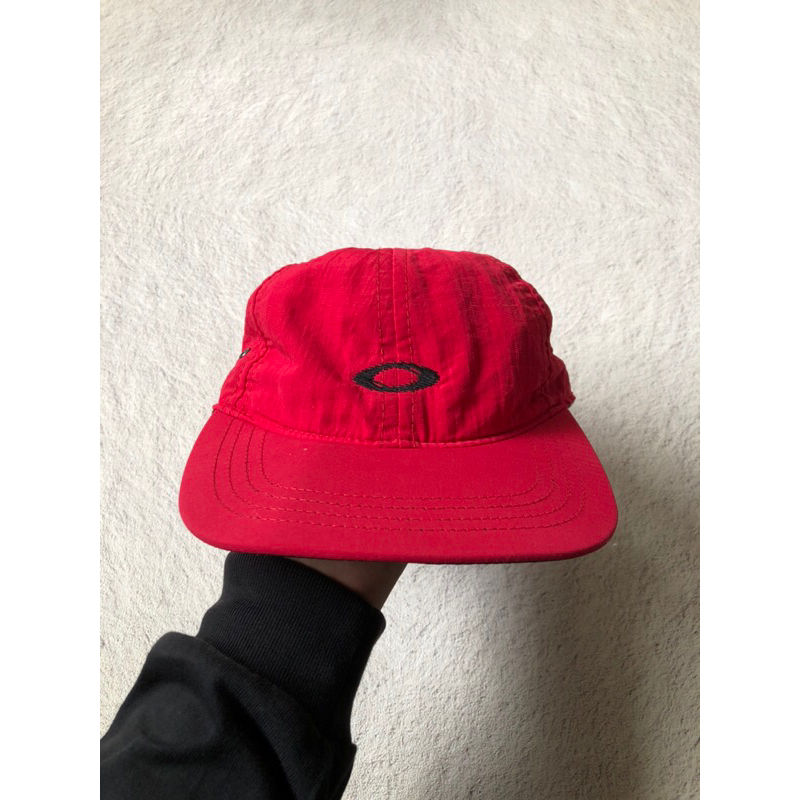 vtg oakley outdoor cap