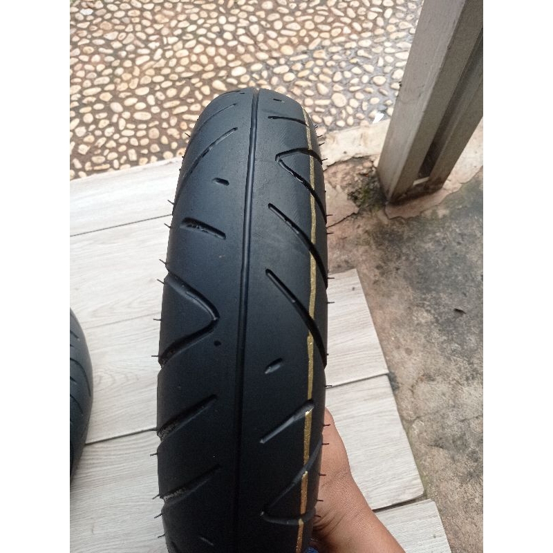 Ban Depan Scoopy Donat Ring 12 110/90 tubles / ban motor/ ban ring 12/ ban Scoopy donat