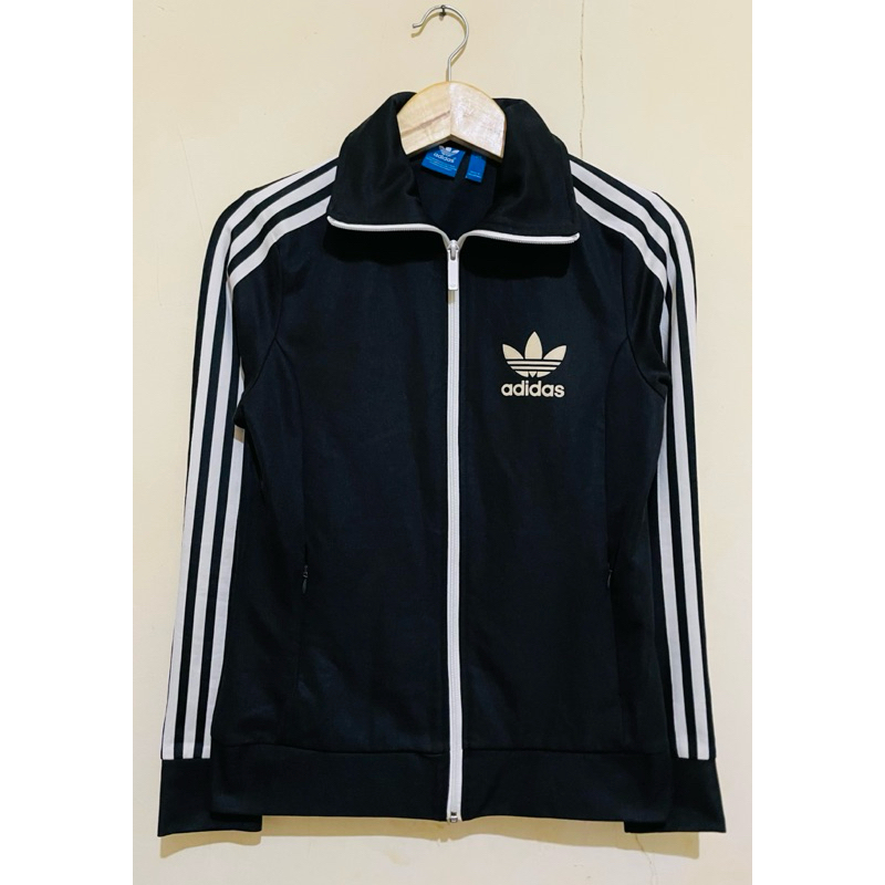 Tracktop Adidas Europa