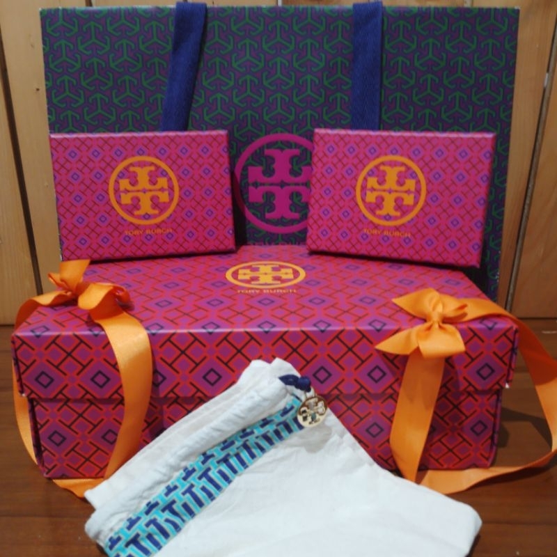 KARDUS KOTAK DUS BOX PAPERBAG DUSTBAG AUTHENTIC ORIGINAL BRANDED TORY BURCH