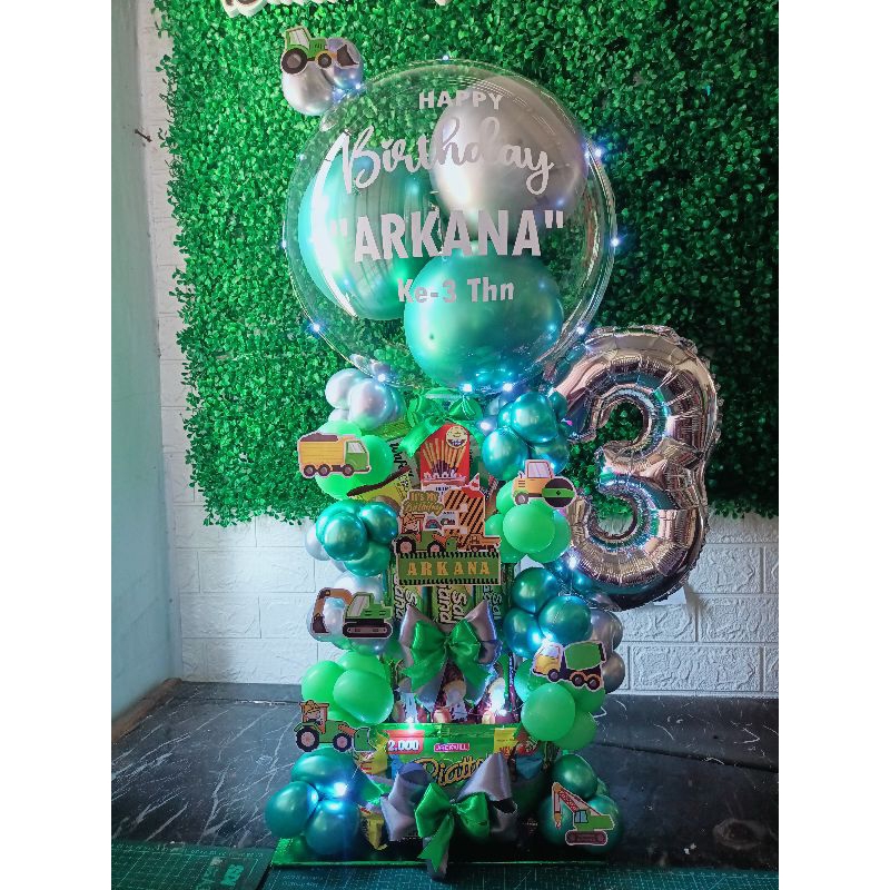 Balon Snack tower karakter /kado birthday/ buket balon, snack tower