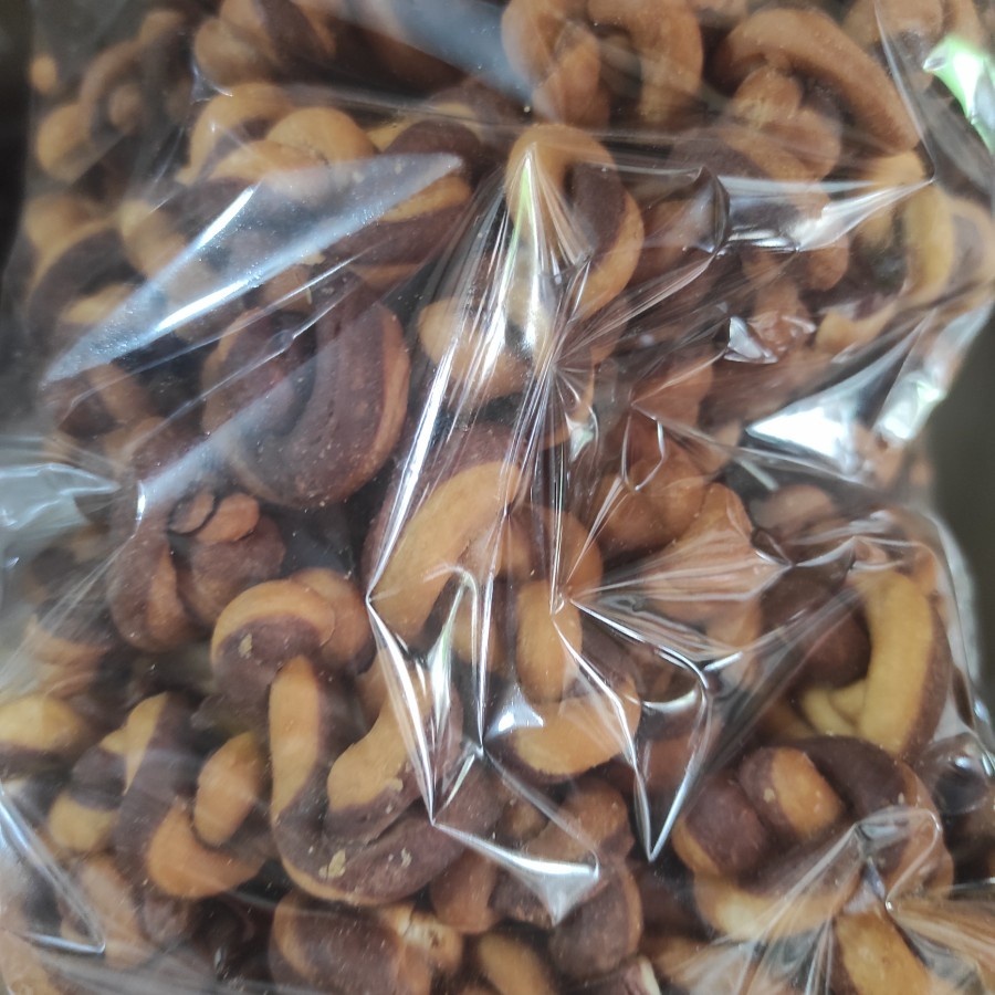 

JAJAN KERIPIK PLINTIRAN 130-150gr / CEMILAN