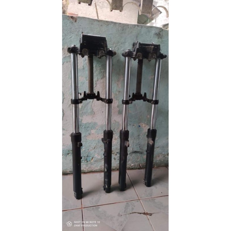 Sok shock Depan CB150R Old k15 Original