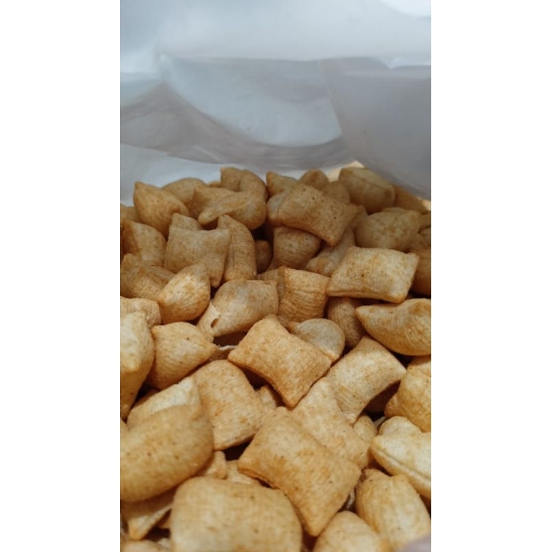 

Kerupuk Pandawa rasa ayam geprek renyah gurih dann sekali gigit langsung kresss 100gr/250gr