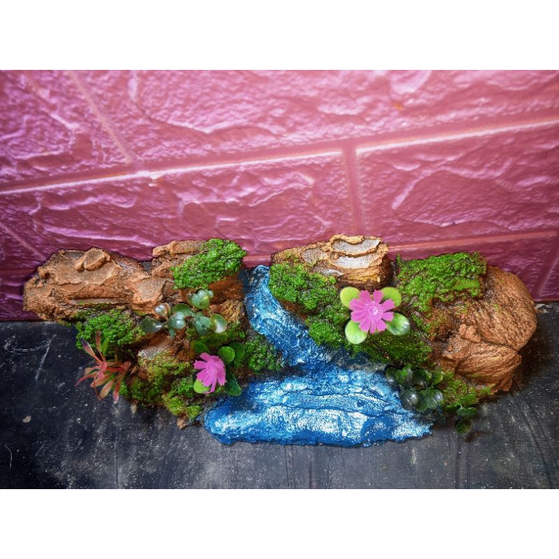 Tebing aquascape ornamen variasi air terjun