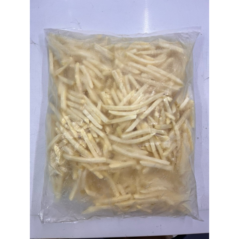 

Kentang Goreng Shoestring 2,5kg Polos Kentang Goreng French Fries