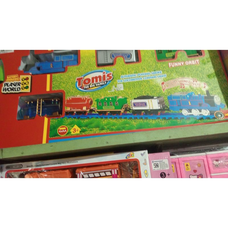 Kereta Thomas asap dan kereta Clasic Trainn asap