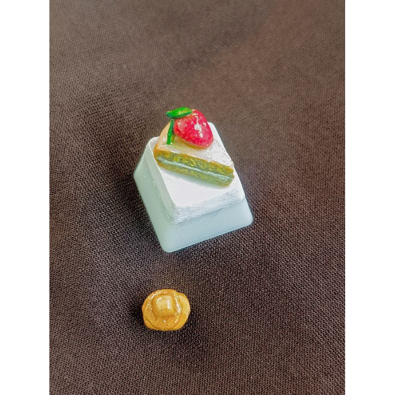 artisan keycaps - mechanical keycaps strawberry cake