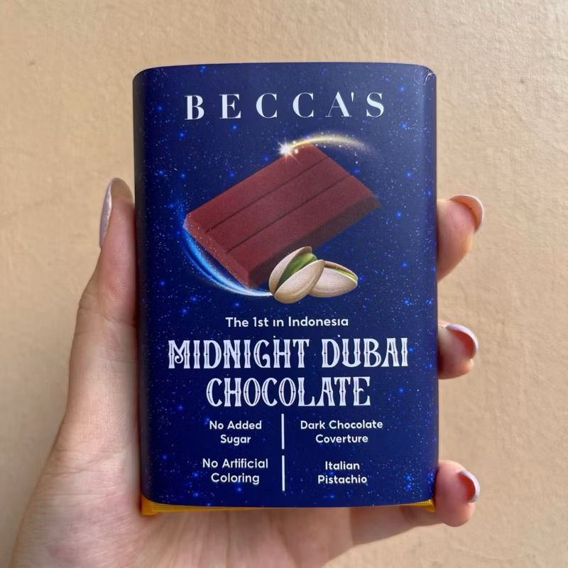 

(Ready Stock) BECCA’S Dubai Dark Chocolate Pistachio Kunafa Viral - Coklat Dubai