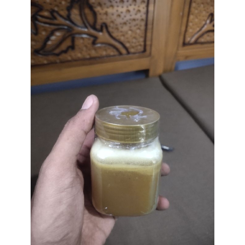 

Madu Hutan Asli Garansi Kemasan 225Gr