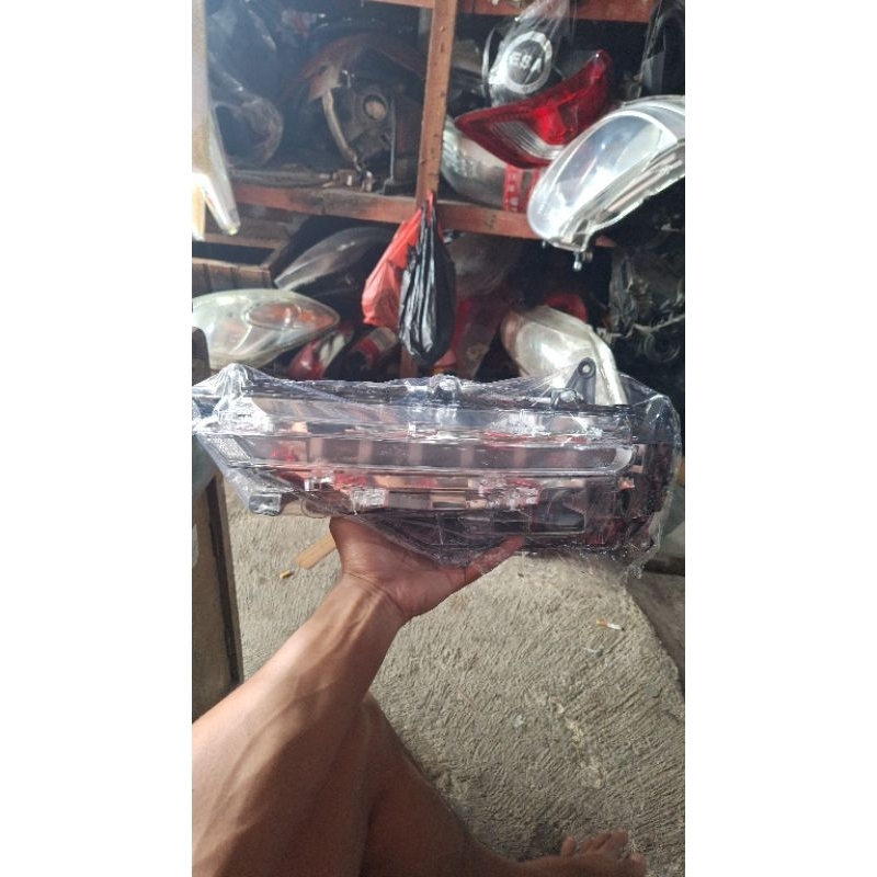 lampu sen bumper fortuner gr 2022