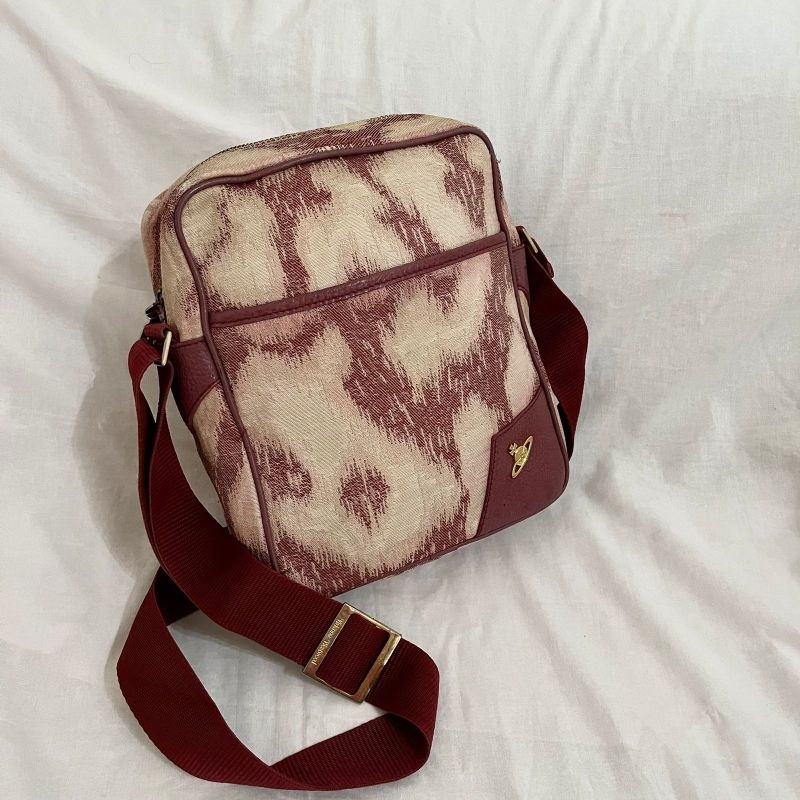 Vivienne westwood pink sling bag authentic