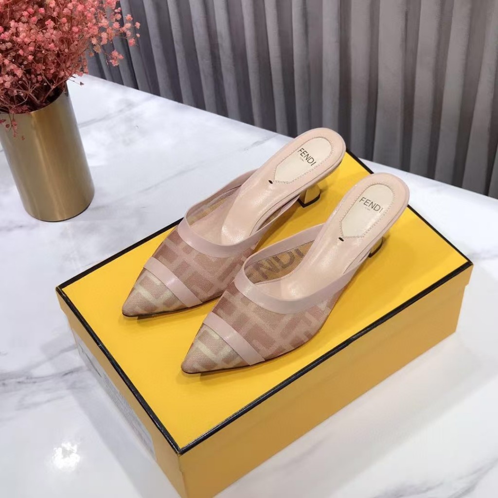 Fendi Sepatu Hak Tinggi Wanita