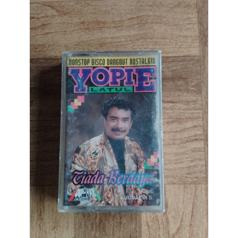 kaset pita YOPIE LATUL"tiada berdaya
