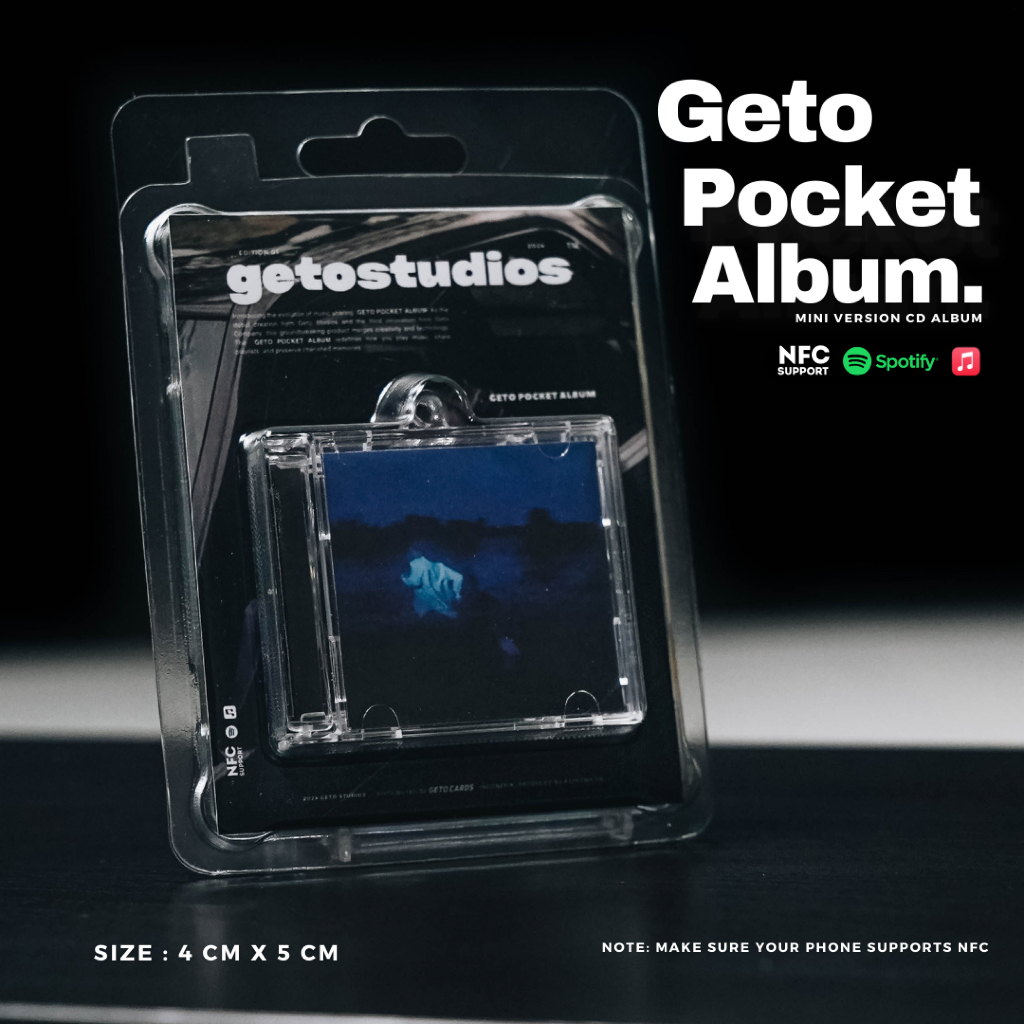 Daniel Caesar NFC Pocket Mini Album - Mini Album Keychain NFC - Miniatur CD Album Geto Studios