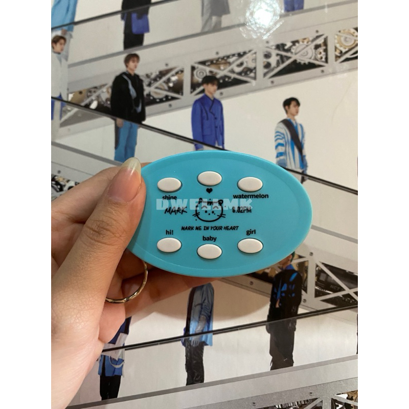 Mark Lee Voice Keyring (no minus)