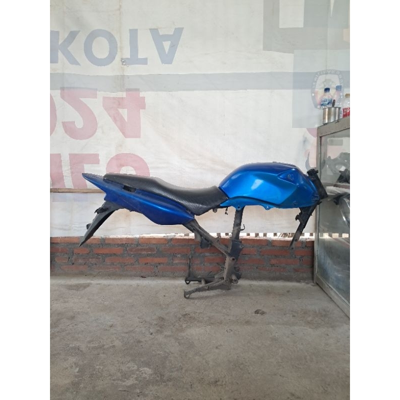 BODY SET  RANGKA TIGER REVO LED FUL SETT ASLI 2012