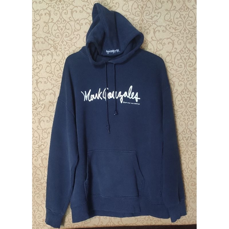 Hoodie Mark Gonzales