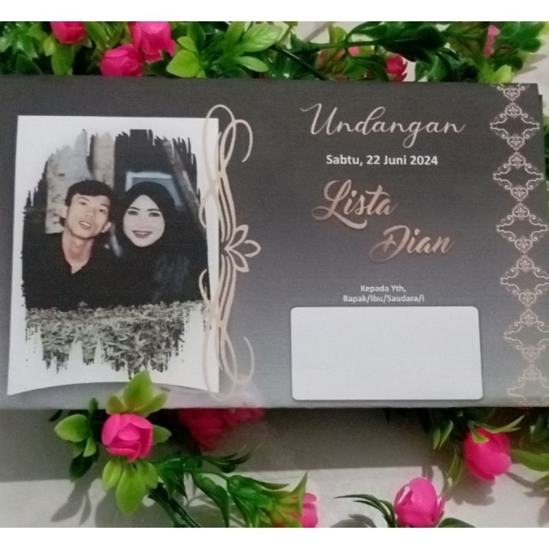 Undangan Pernikahan Foto Softcover lipat 3 semi amplop