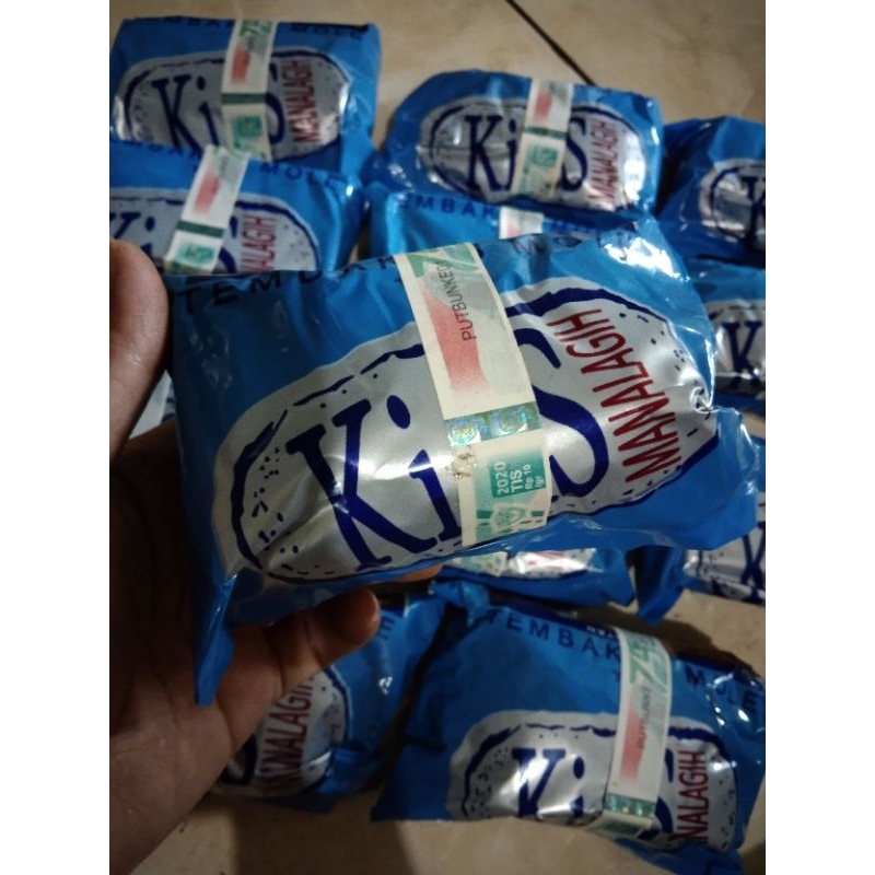 

Kiss Kias Manalagi Biru 85g