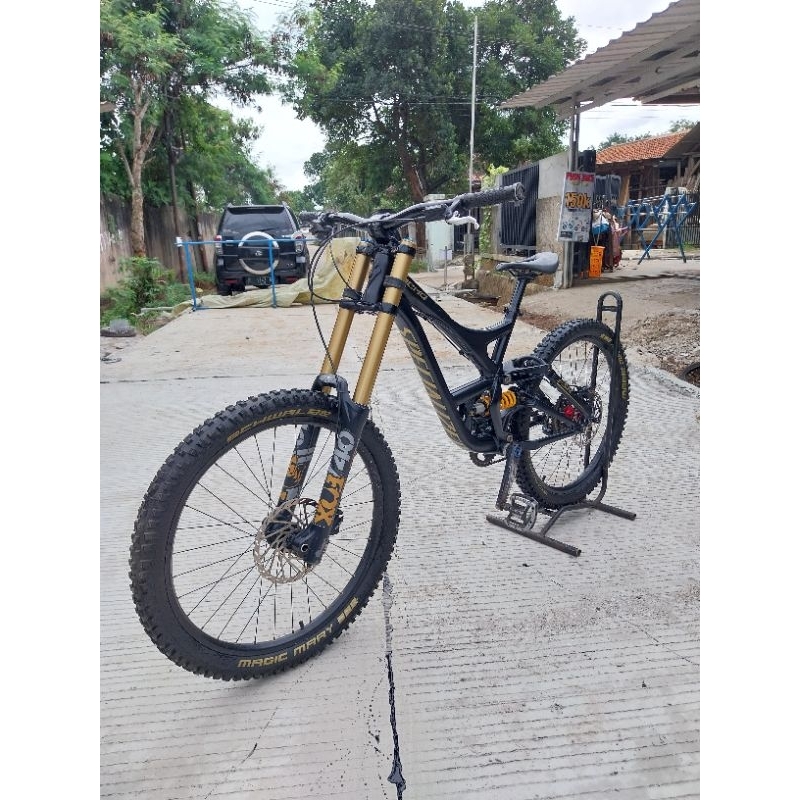 Speda Specialized Demo Downhil