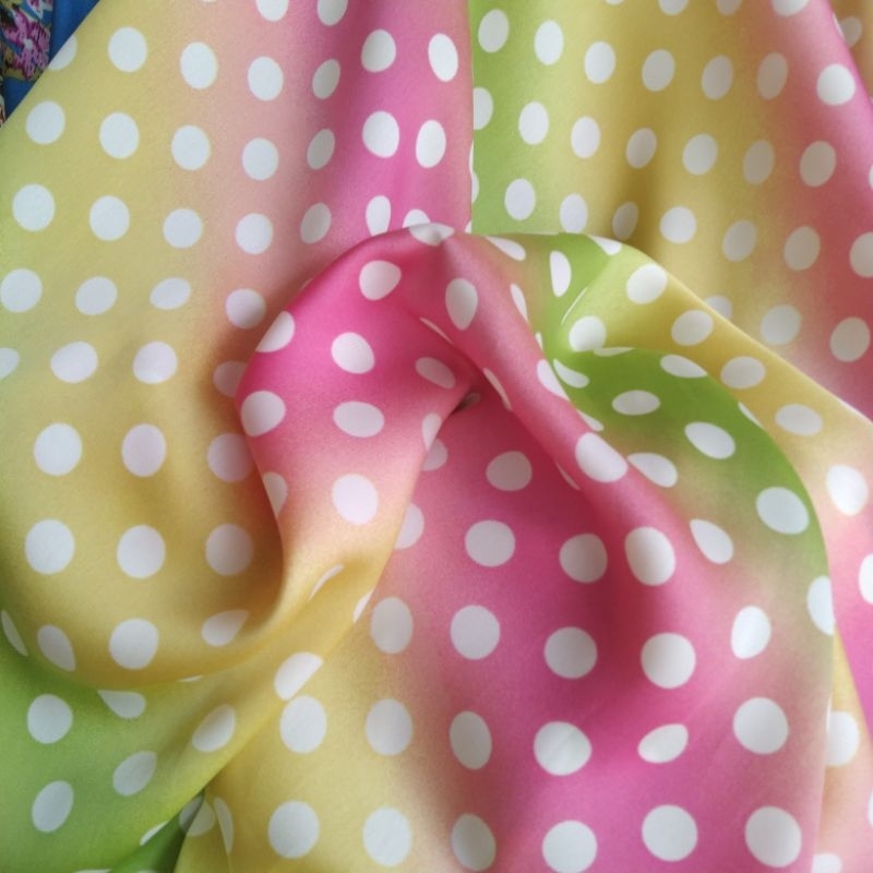 Kain silk premium | Harga/0,5m | bahan silk motif bunga | bahan silk motif bunga | kain silk motif .