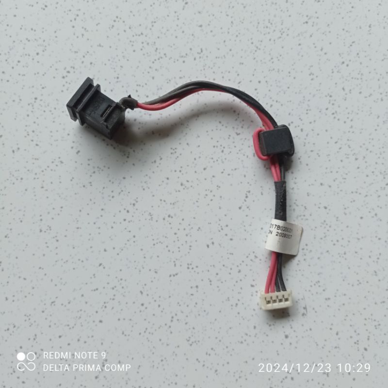 Kabel jack DC laptop toshiba satellite L510