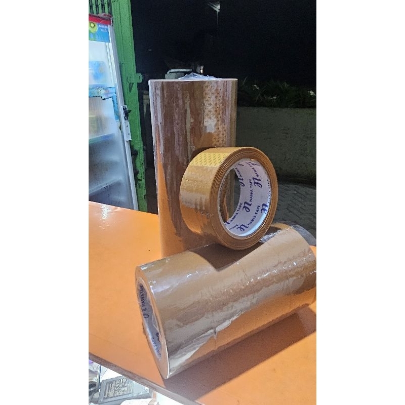 

isolasi / lakban warba cokelat