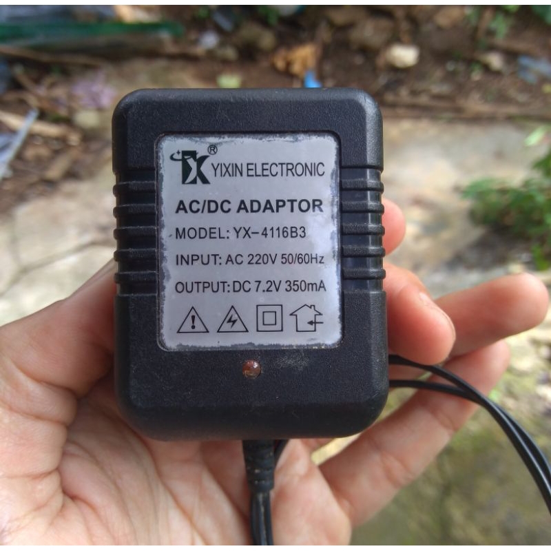 Adaptor Power Supply AC To DC 7.2V 0.35A Bekas Second
