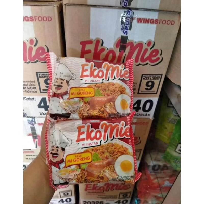 

1 dus isi 20 pcs ekomie goreng