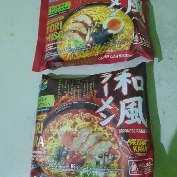 

Indomie Tori Kara & Tori Miso