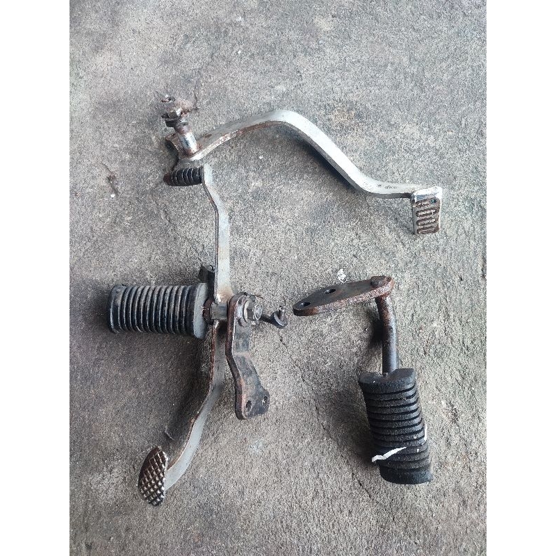 Step depan satria FU original