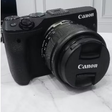 Canon Eos M3
