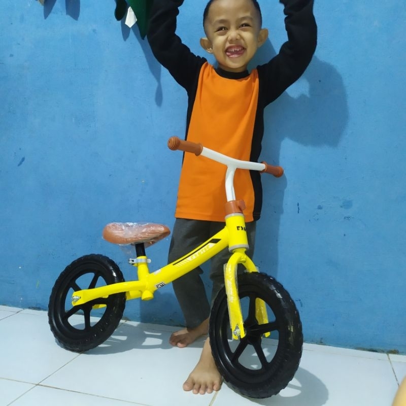 SEPEDA ANAK / SEPEDA BALANCE BIKE / SEPEDA BALANCE ANAK / SEPEDA TANPA PEDAL ANAK / SEPEDA TANPA PED