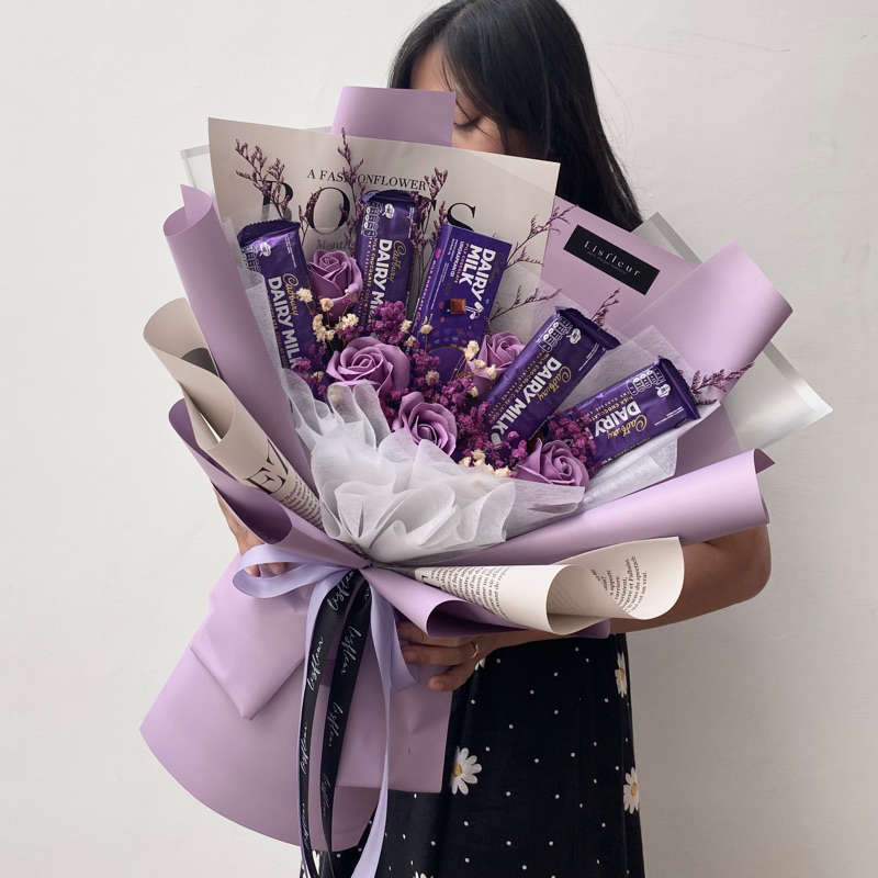 

Buket coklat silverqueen