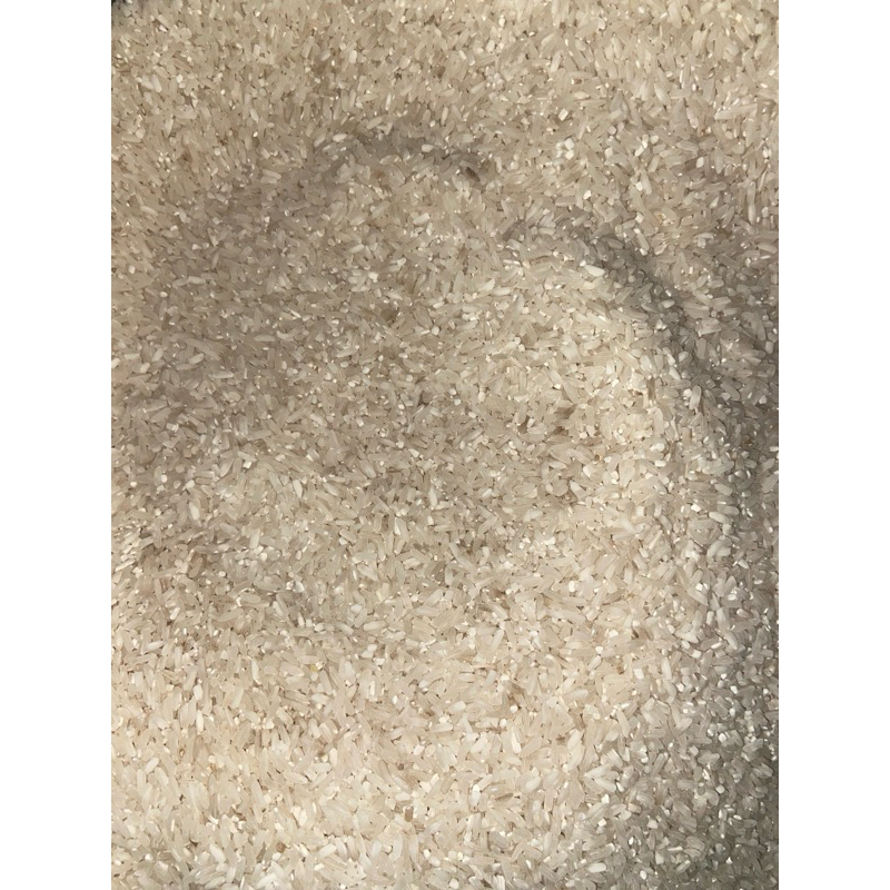 

Beras lokal panenan sendiri