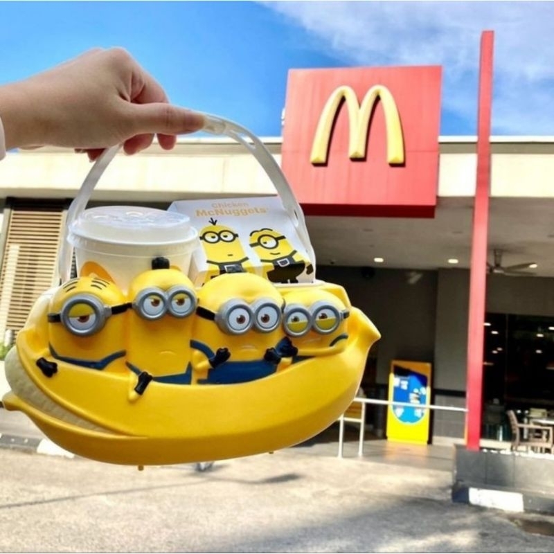 happy meal minions mcdonals Mcd
