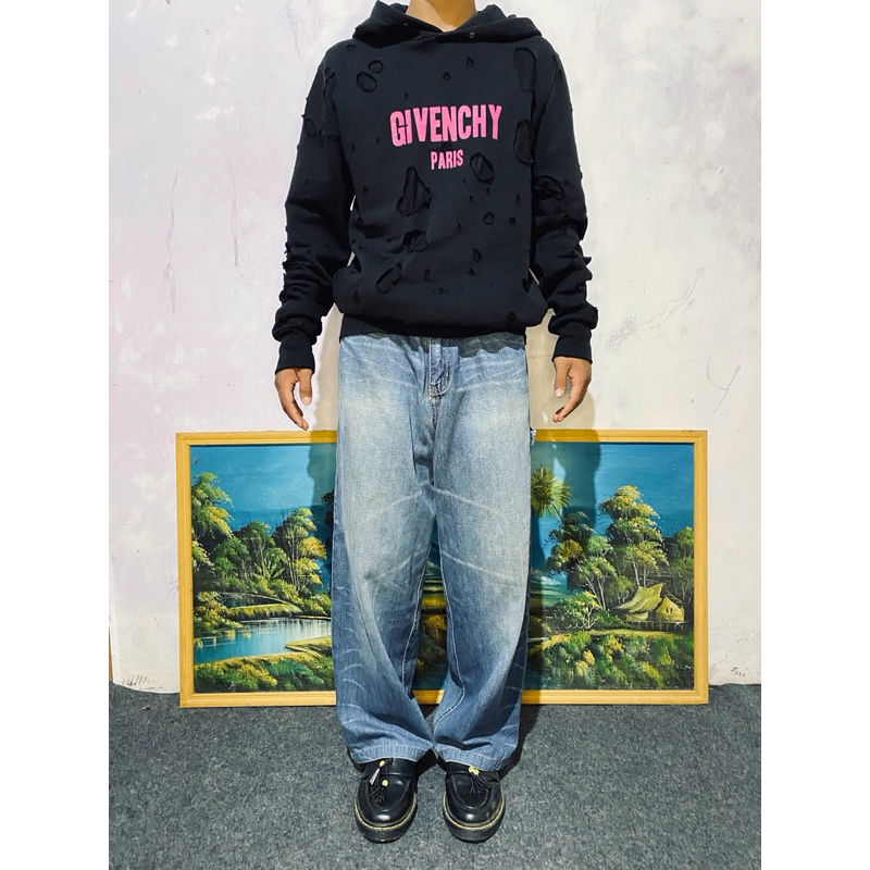 Givenchy Hoodie destroyed
