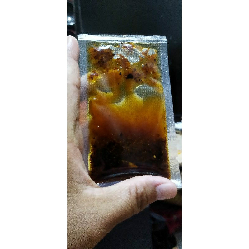 

CHILI OIL KEMASAN SACHET